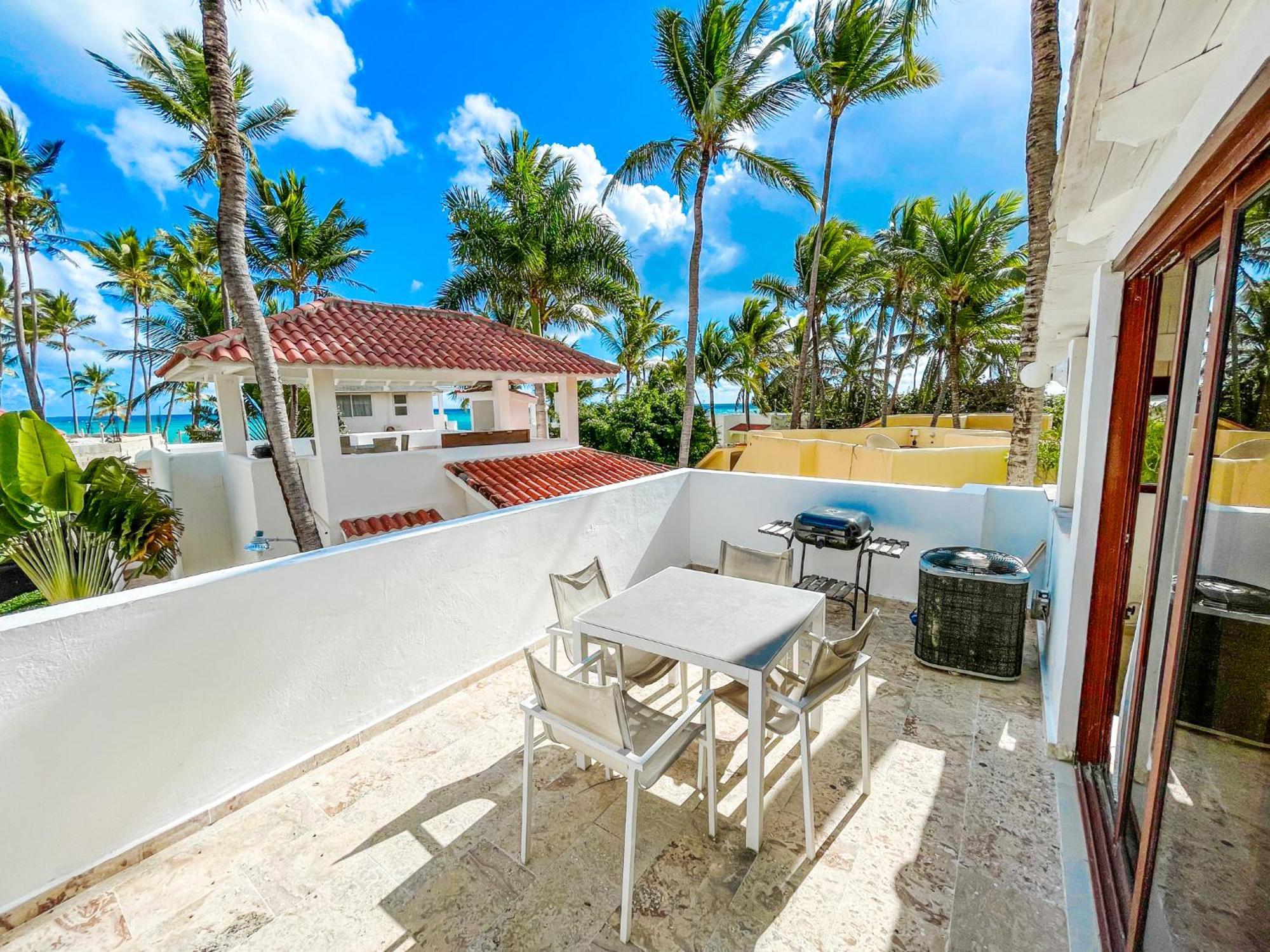 Caribbean Paradise Ocean Breeze Hotel With View Los Corales Bbq Wifi Beach Club & Spa Πούντα Κάνα Εξωτερικό φωτογραφία