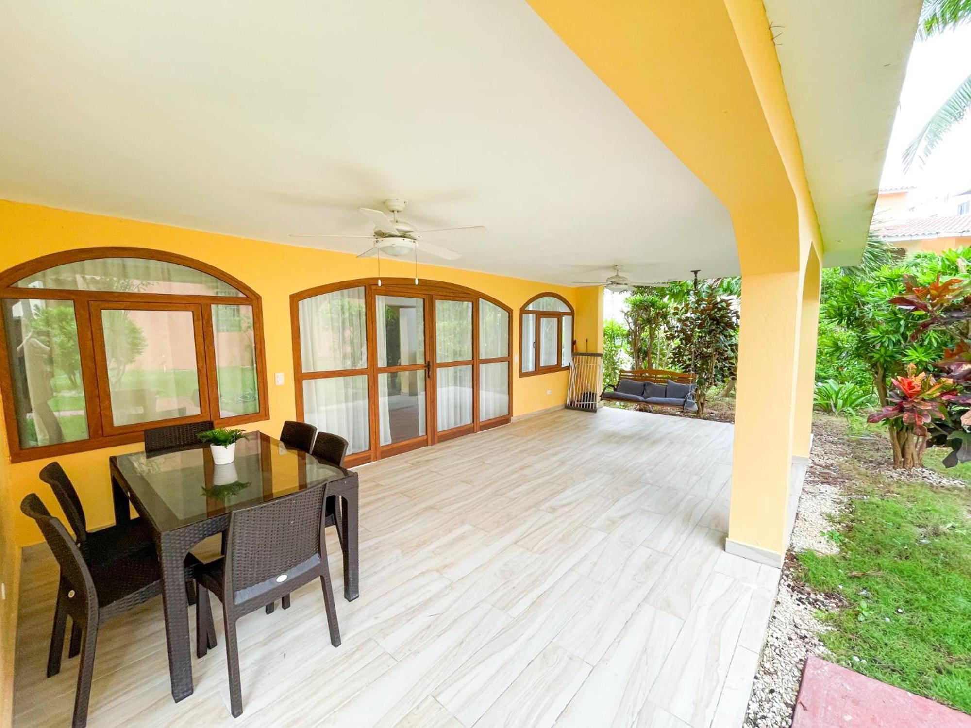 Caribbean Paradise Ocean Breeze Hotel With View Los Corales Bbq Wifi Beach Club & Spa Πούντα Κάνα Εξωτερικό φωτογραφία