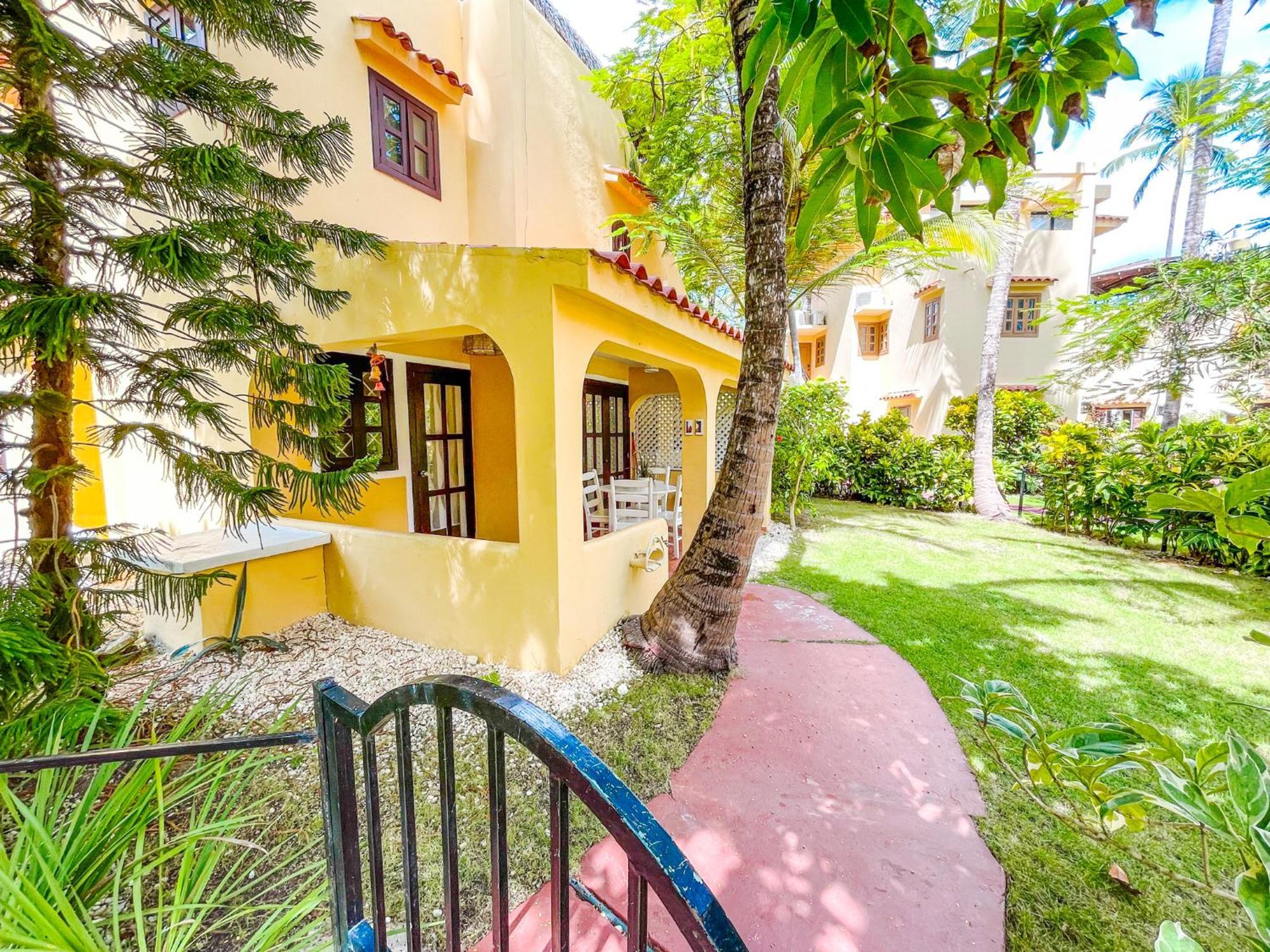 Caribbean Paradise Ocean Breeze Hotel With View Los Corales Bbq Wifi Beach Club & Spa Πούντα Κάνα Εξωτερικό φωτογραφία